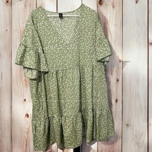 New Summer Dress. Baby Doll Style
Mint green with white hearts. Size 2X